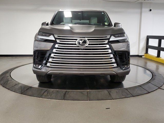 2026 Lexus LX LX 700h Luxury