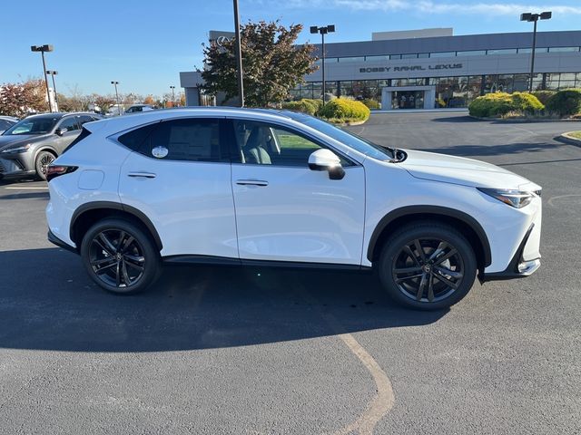 2026 Lexus NX 450h+ Luxury