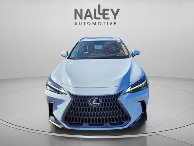 2026 Lexus NX 450h+ Luxury