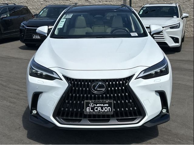 2026 Lexus NX 450h+ Luxury