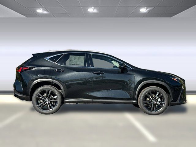 2026 Lexus NX 450h+ Luxury