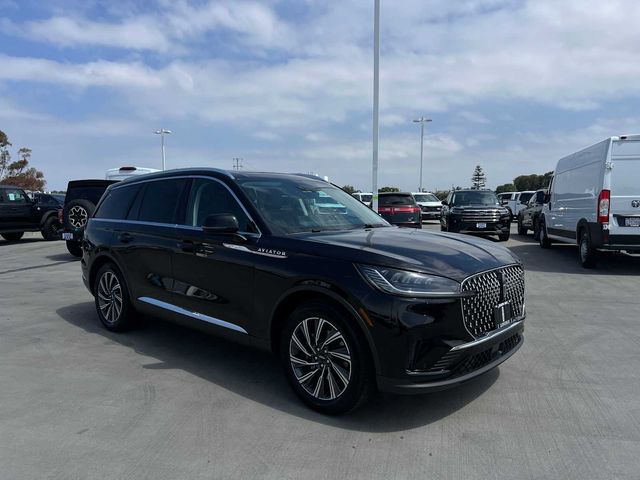 2026 Lincoln Aviator Livery