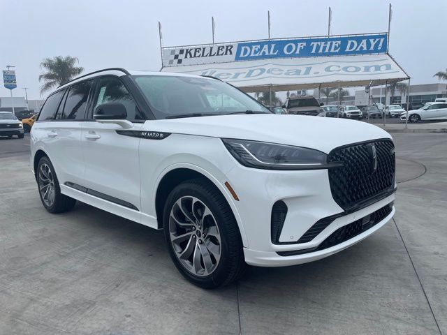 2026 Lincoln Aviator Premiere