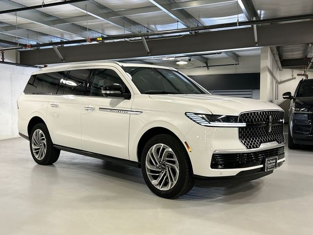 2026 Lincoln Navigator L Reserve