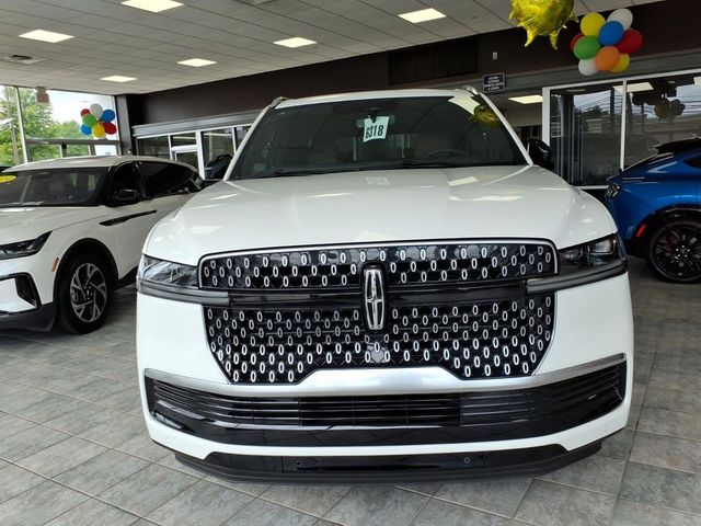 2026 Lincoln Navigator L Reserve