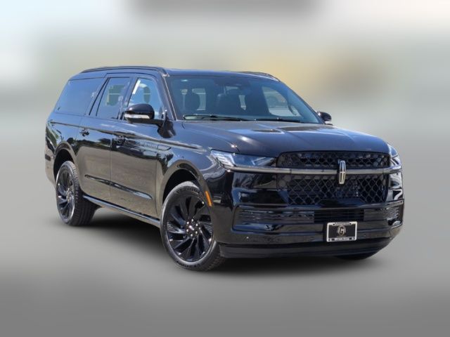 2026 Lincoln Navigator L Reserve