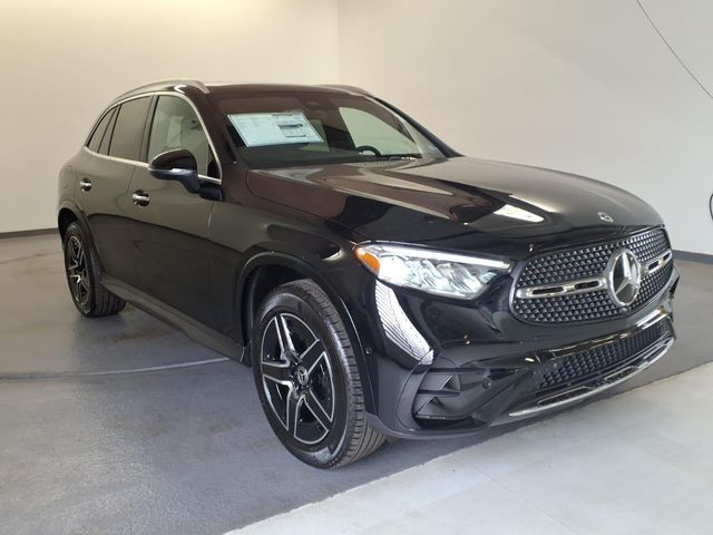 2026 Mercedes-Benz GLC 300