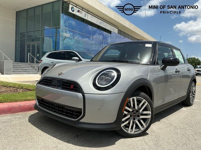 2026 MINI Cooper Hardtop S