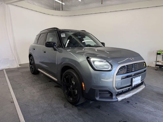 2026 MINI Countryman SE