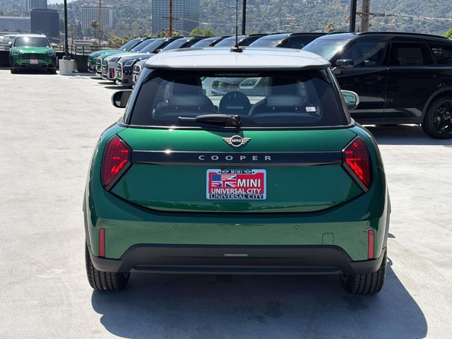 2026 MINI Cooper Hardtop Base