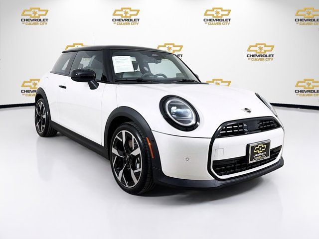 2026 MINI Hardtop 2 Door Cooper Oxford Edition