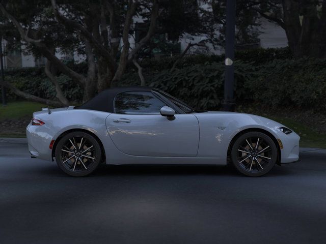 2026 Mazda MX-5 Miata Grand Touring