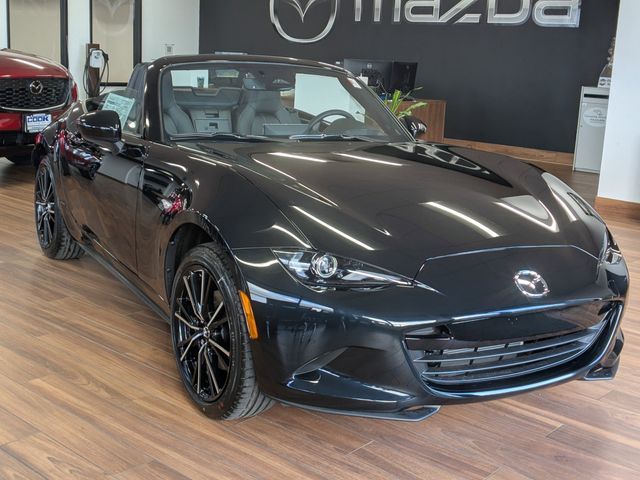 2026 Mazda MX-5 Miata Grand Touring