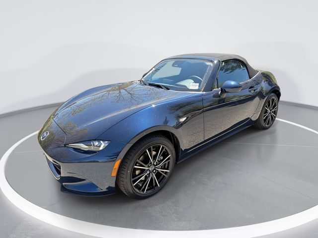 2026 Mazda MX-5 Miata Grand Touring