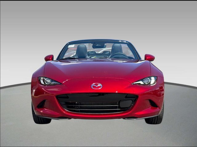 2026 Mazda MX-5 Miata Grand Touring