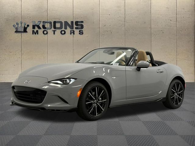 2026 Mazda MX-5 Miata Grand Touring