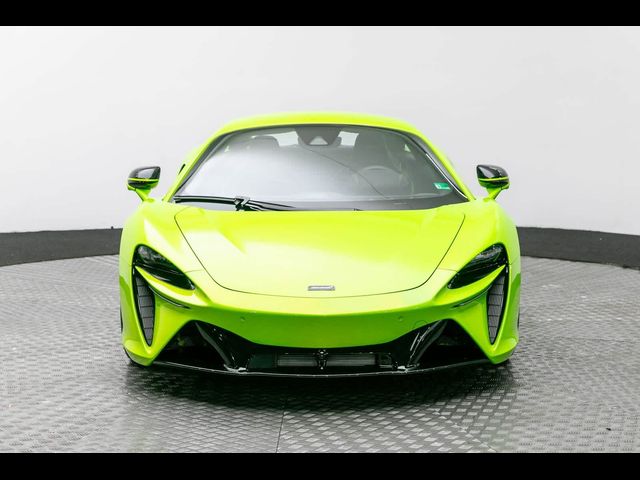 2026 McLaren Artura Base