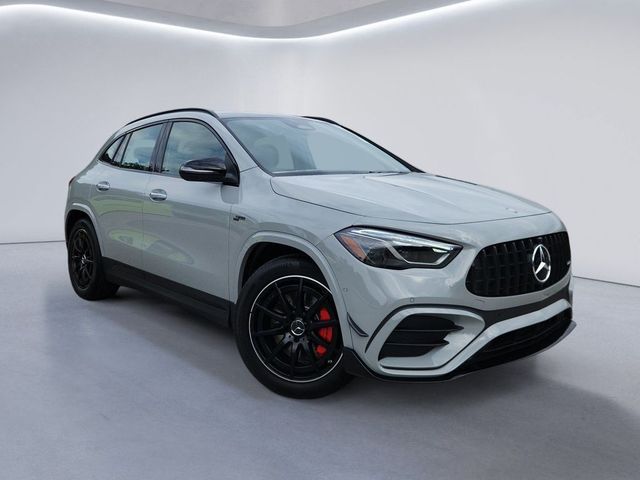 2026 Mercedes-Benz GLA AMG 35