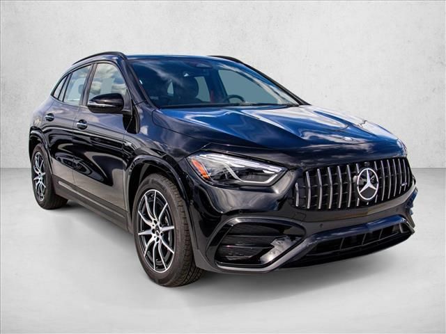 2026 Mercedes-Benz GLA AMG 35