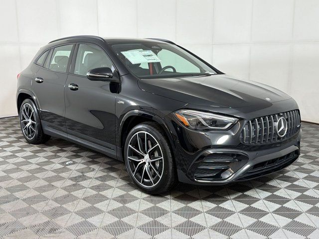 2026 Mercedes-Benz GLA AMG 35
