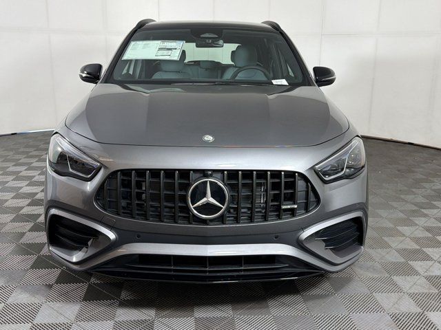2026 Mercedes-Benz GLA AMG 35