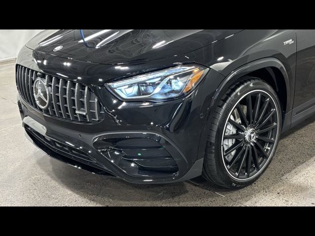 2026 Mercedes-Benz GLA AMG 35