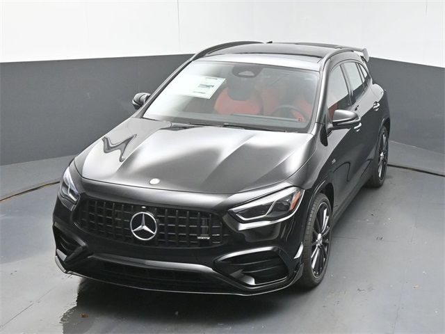 2026 Mercedes-Benz GLA AMG 35