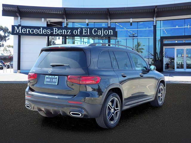2026 Mercedes-Benz GLB 250