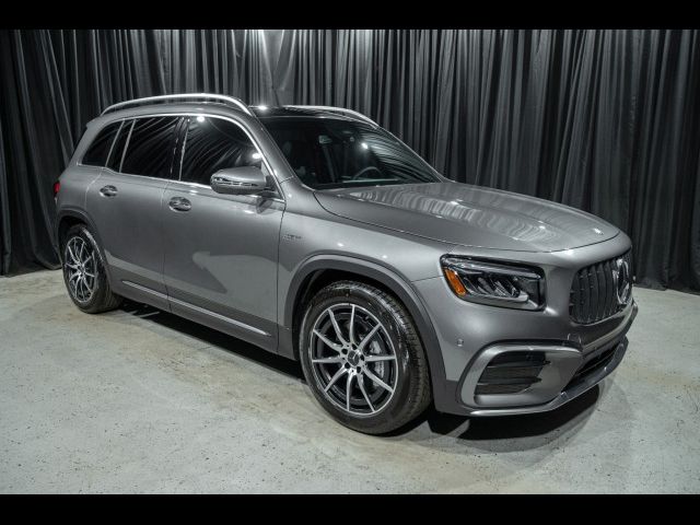2026 Mercedes-Benz GLB AMG 35