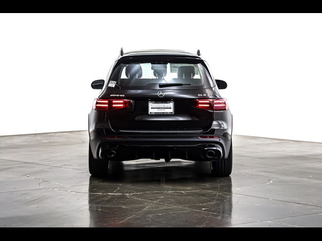 2026 Mercedes-Benz GLB AMG 35