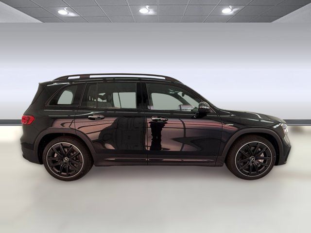 2026 Mercedes-Benz GLB AMG 35