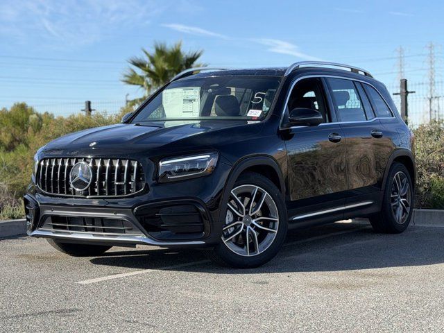 2026 Mercedes-Benz GLB AMG 35