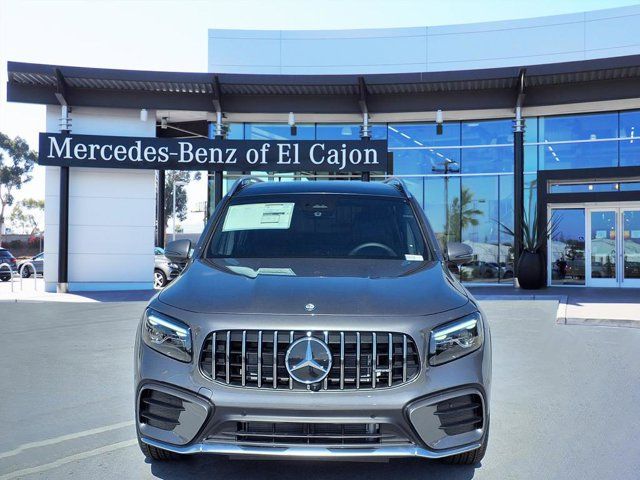2026 Mercedes-Benz GLB AMG 35