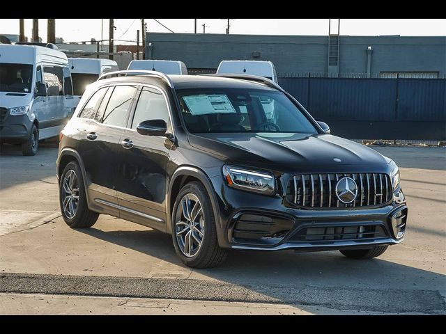 2026 Mercedes-Benz GLB AMG 35