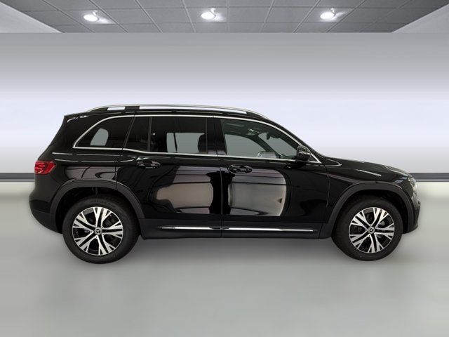 2026 Mercedes-Benz GLB 250