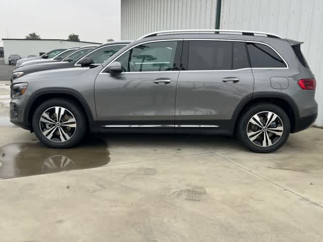 2026 Mercedes-Benz GLB 250