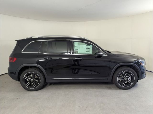 2026 Mercedes-Benz GLB 250