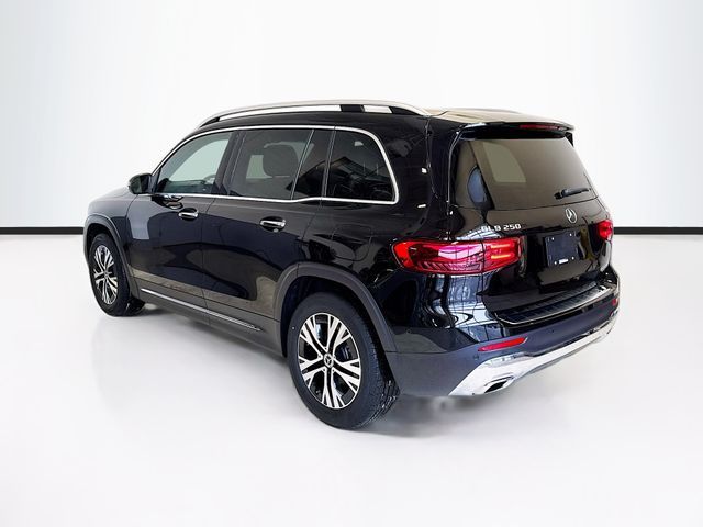 2026 Mercedes-Benz GLB 250