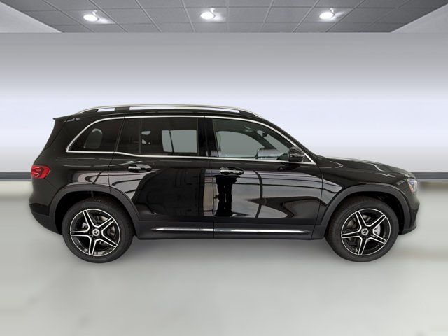 2026 Mercedes-Benz GLB 250