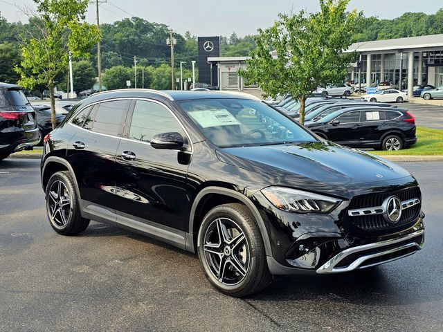 2026 Mercedes-Benz GLB 250