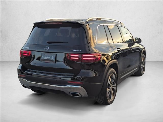 2026 Mercedes-Benz GLB 250