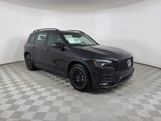 2026 Mercedes-Benz GLB AMG 35