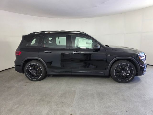 2026 Mercedes-Benz GLB AMG 35