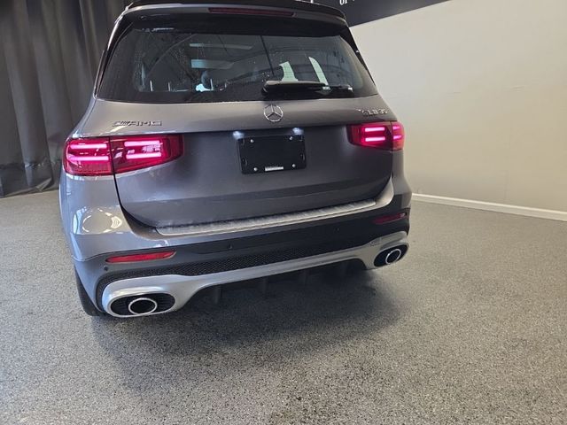 2026 Mercedes-Benz GLB AMG 35