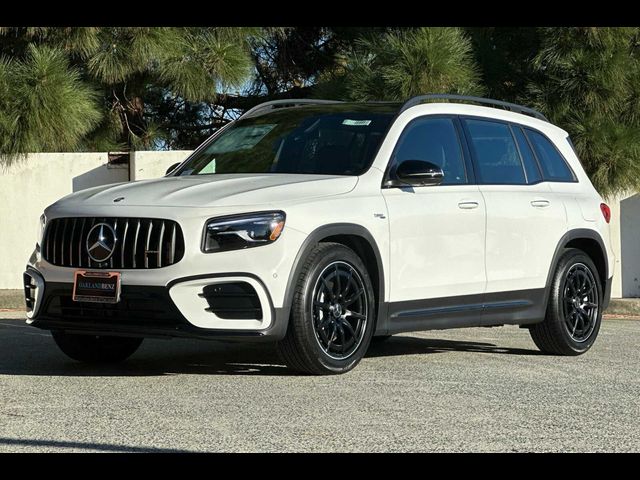 2026 Mercedes-Benz GLB AMG 35