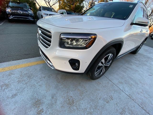 2026 Mercedes-Benz GLB 250
