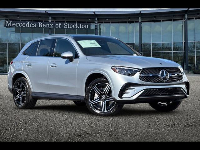 2026 Mercedes-Benz GLC 300
