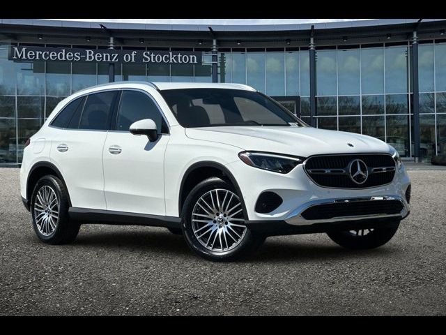 2026 Mercedes-Benz GLC 300