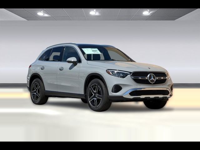 2026 Mercedes-Benz GLC 300