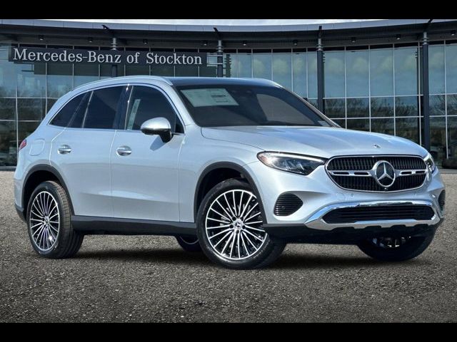 2026 Mercedes-Benz GLC 300